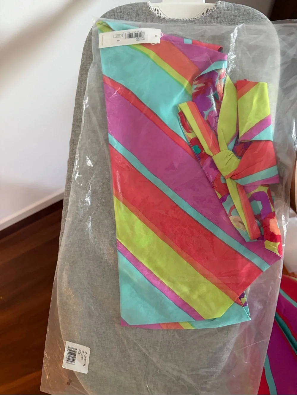 NWT TRINA TURK reversible Halter Top in Bright Multi-Color
